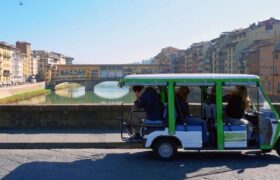 Firenze lancia il sistema regolamentato di navette turistiche
