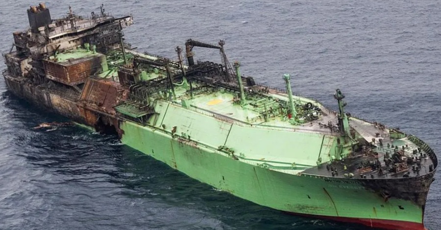 damaged Russian tanker could explode Image credit: Miguela XUEREB/Newsbook Malta/AFP