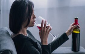 Binge bere: 4,5 milioni di italiani lo praticano