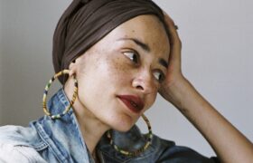 Il Salone del Libro di Torino si apre con Zadie Smith