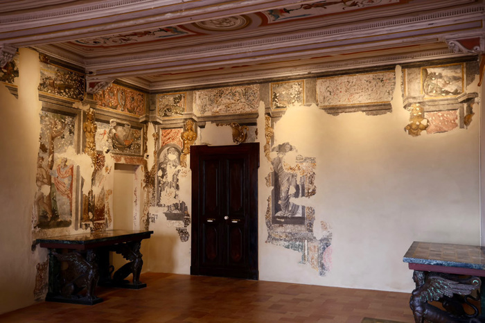 Frescoes in the house of Giacomo Leopardi